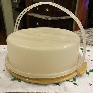 Tupperware 10" 3 Pc Pie Cake Carrier #719 Harvest Gold Base w/ Sheer Lid Handle